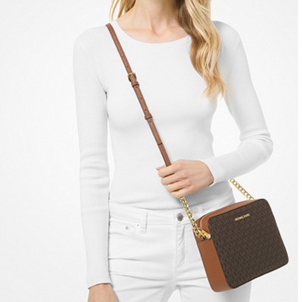 Michael Kors Crossbody - Picture 3 of 3